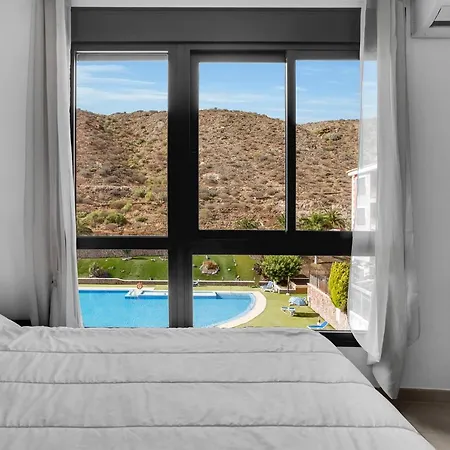 Appartement Nice Mocan, Garage, Pool, Fiber, Padel, Air Con *